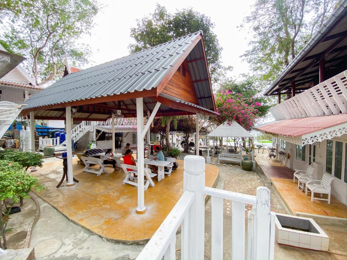 Banthaisangthain Resort Koh Samet Exterior photo